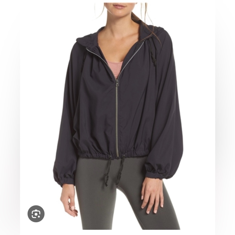 🆕Free People Breeze Hooded Jacket. Size Medium. NWT
